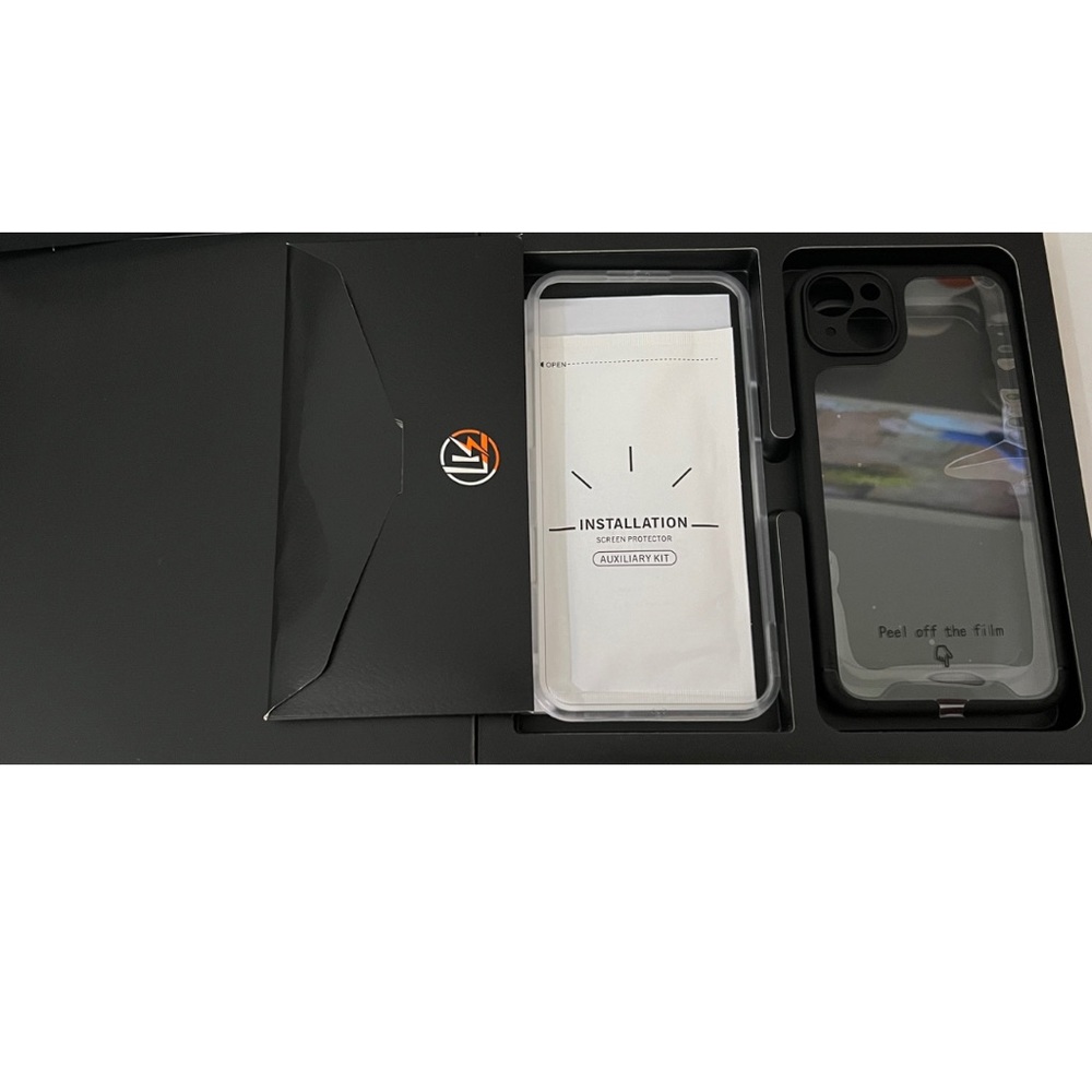 LK IPhone 14 max clear case and black case 2 screen protectors and camera covers